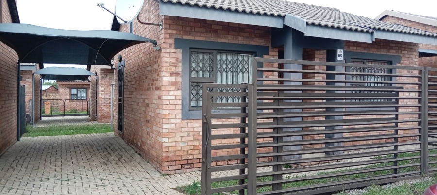 2 Bedroom Property for Sale in Ikageng North West